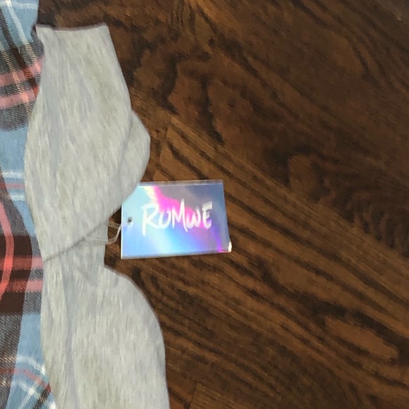 Shirt - Picture 3 of 3